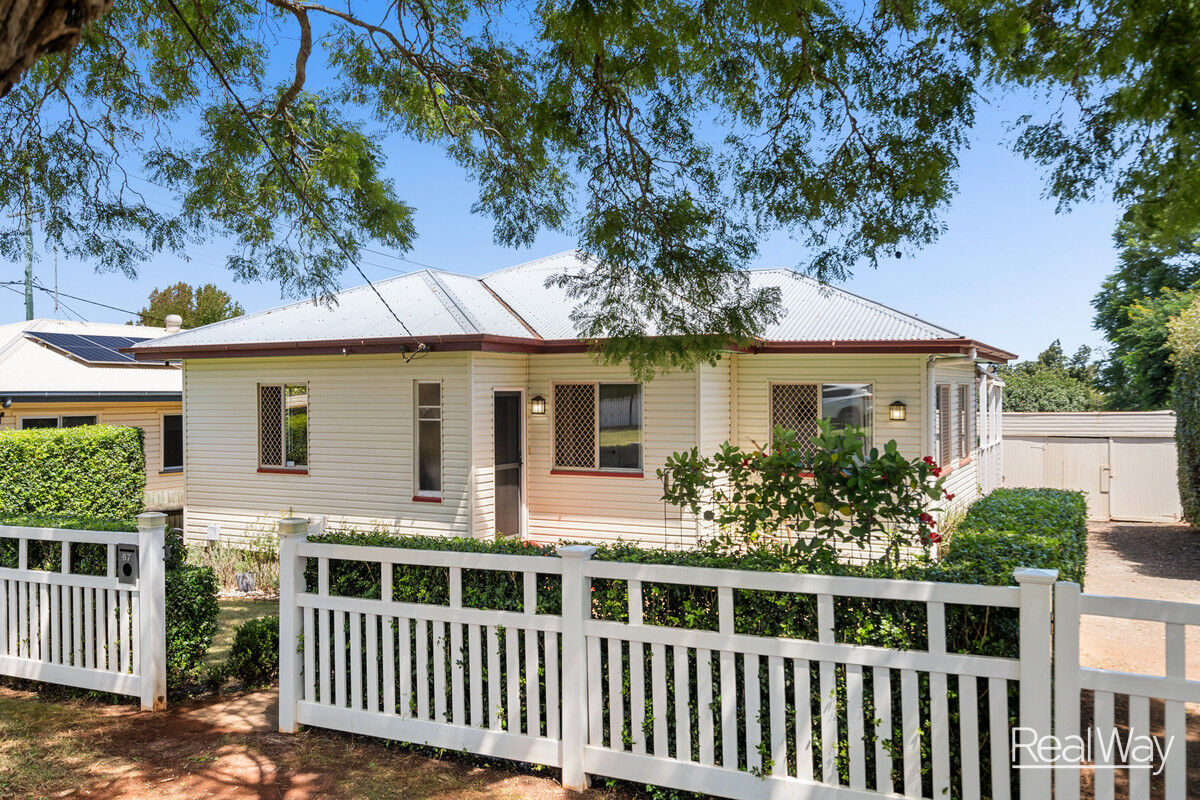 67 Llewellyn Street, Centenary Heights QLD 4350, Centenary Heights - Thumbnail 3