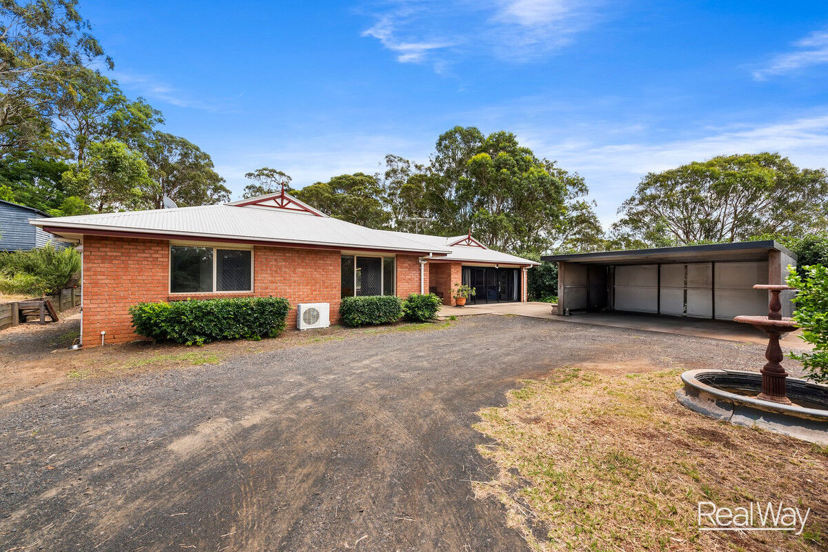 2 Traverston Court, Top Camp QLD 4350, Top Camp - Thumbnail 2