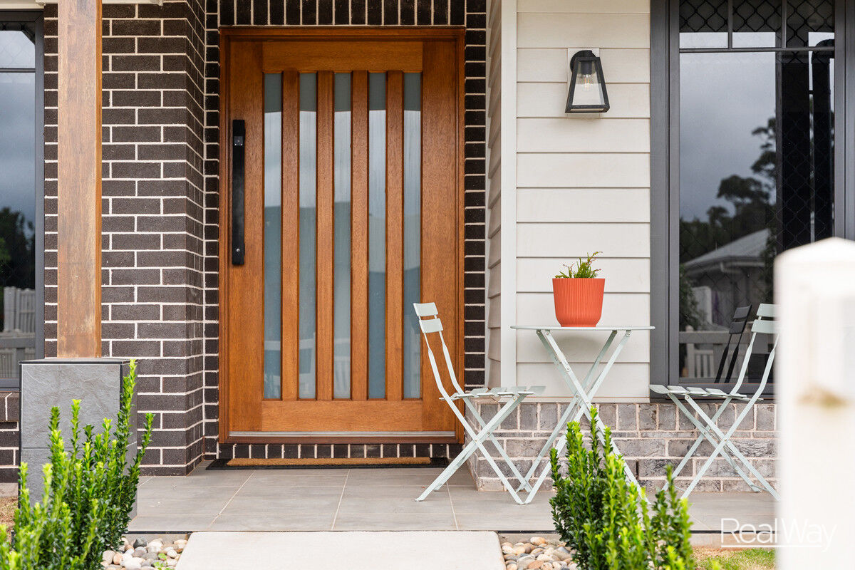 9 Welter Street, Highfields QLD 4352, Highfields - Thumbnail 2