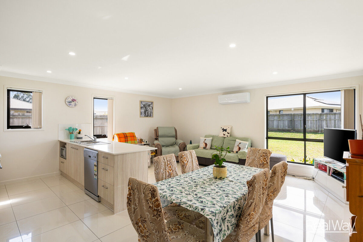 11 Cashmore Street, Wyreema QLD 4352, Wyreema - Thumbnail 2