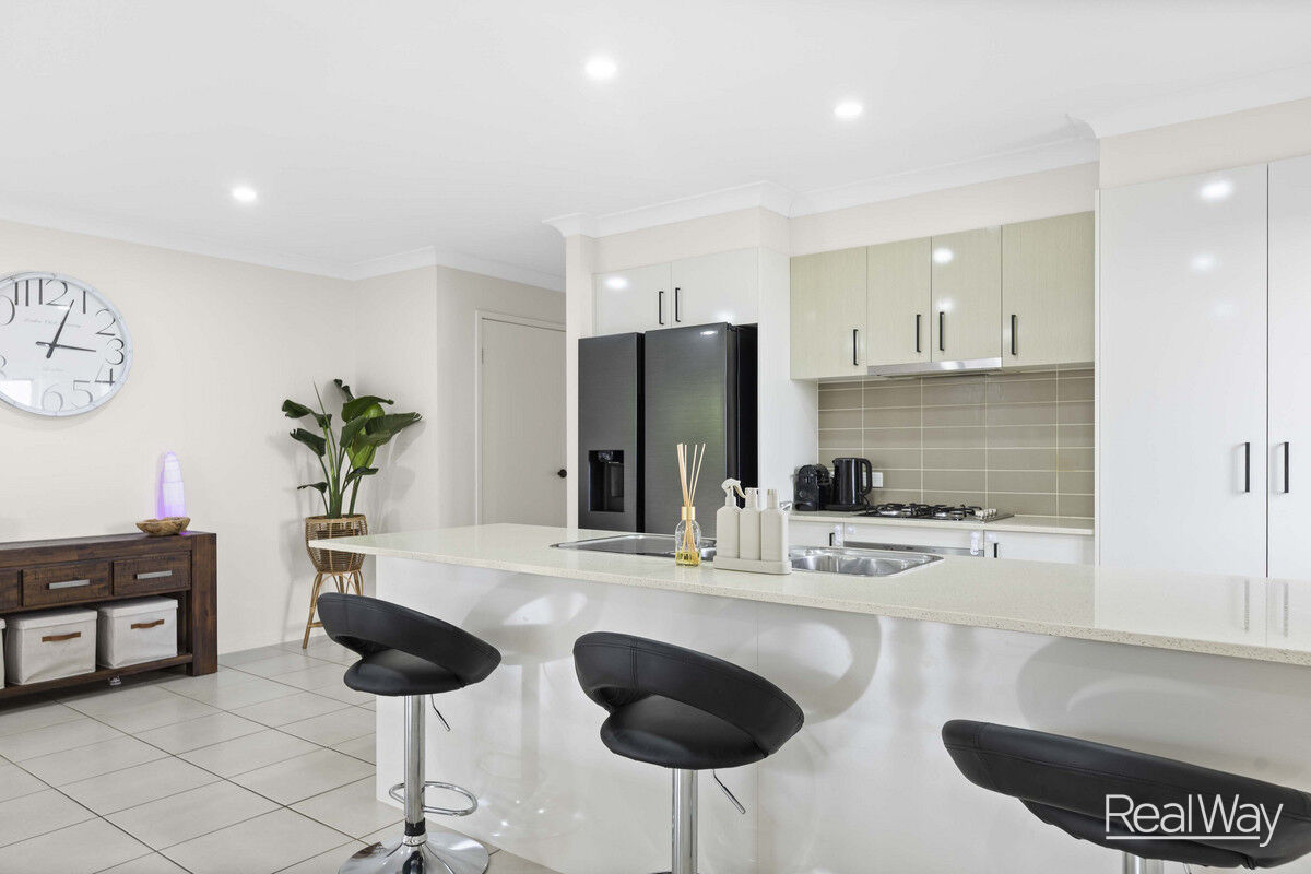27 Edwin Street, Westbrook QLD 4350, Westbrook - Thumbnail 3