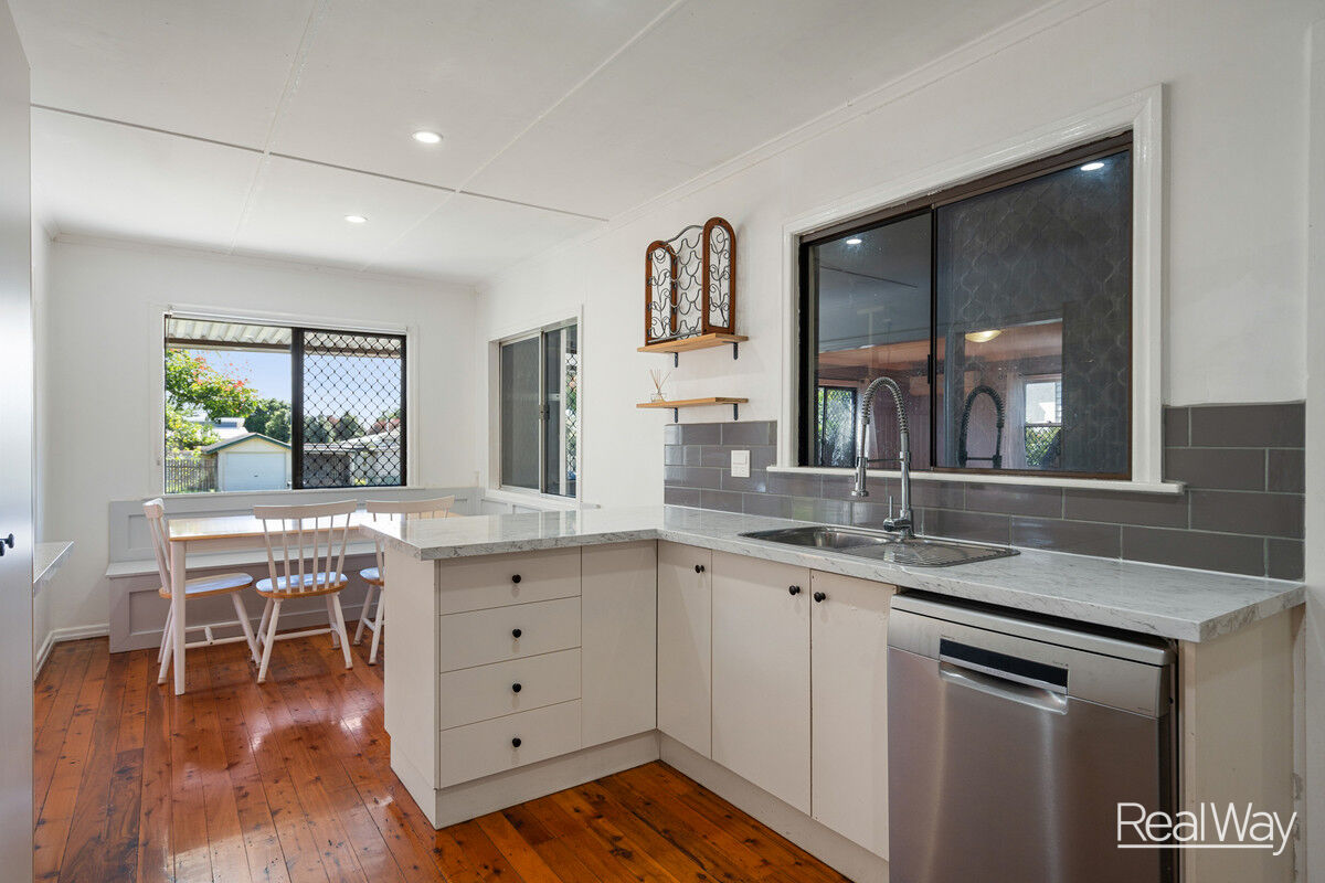 32 Charlotte Street, Newtown QLD 4350, Newtown - Thumbnail 3