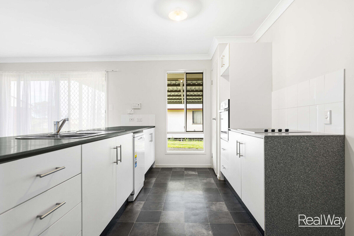 112 Mocatta Street, Goombungee QLD 4354, Goombungee - Thumbnail 4