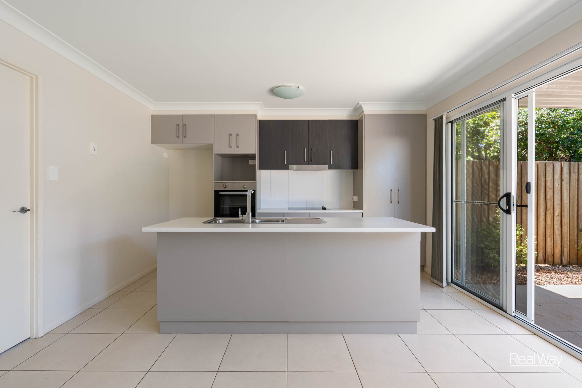 2 / 9 Mccook Street, South Toowoomba QLD 4350, South Toowoomba - Thumbnail 4