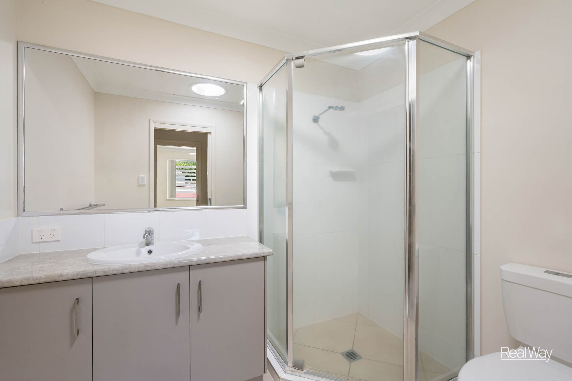 2 / 9 Mccook Street, South Toowoomba QLD 4350, South Toowoomba - Thumbnail 7
