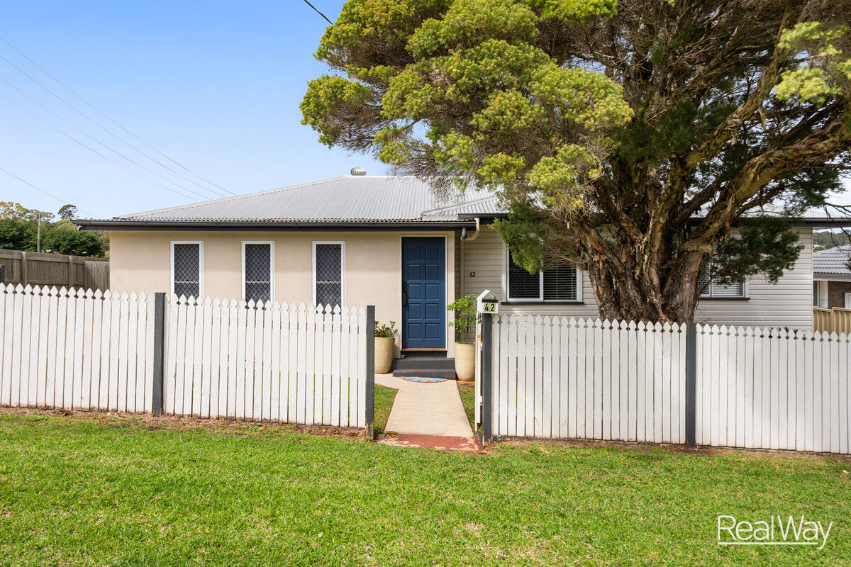 42 Ladner Street, Drayton QLD 4350, Drayton - Thumbnail 2