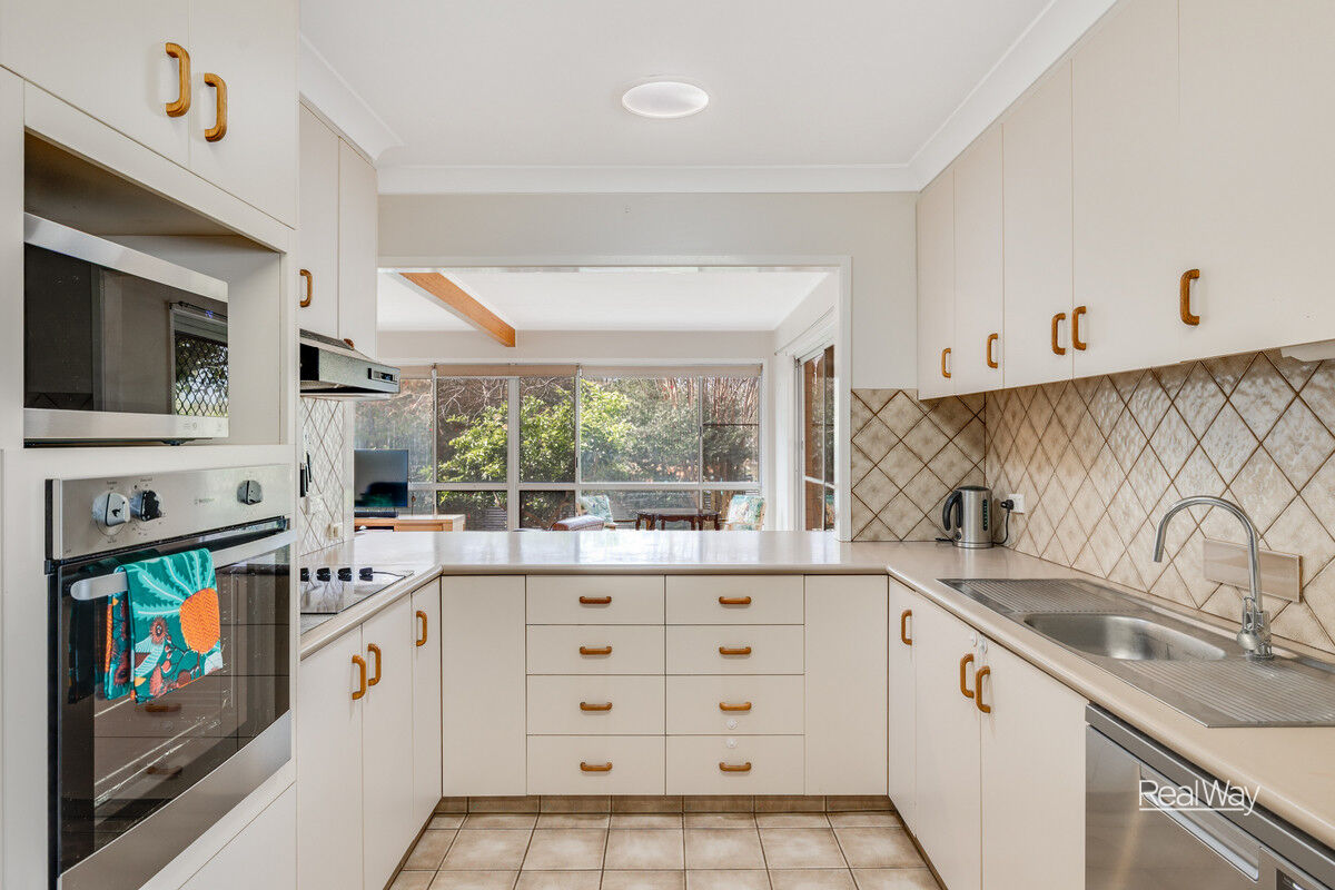 2 Catto Street, Centenary Heights QLD 4350, Centenary Heights - Thumbnail 5