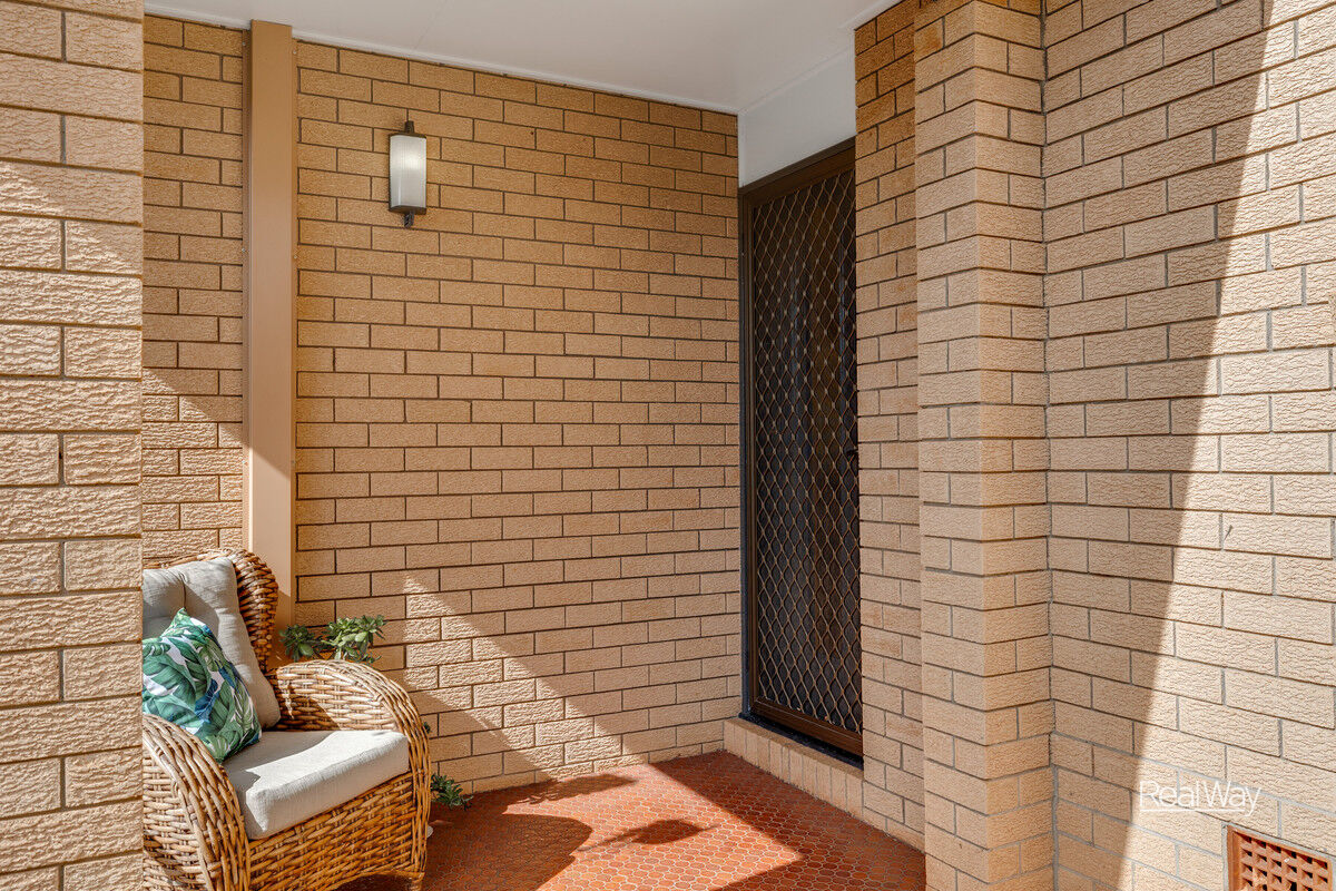 2 Catto Street, Centenary Heights QLD 4350, Centenary Heights - Thumbnail 3