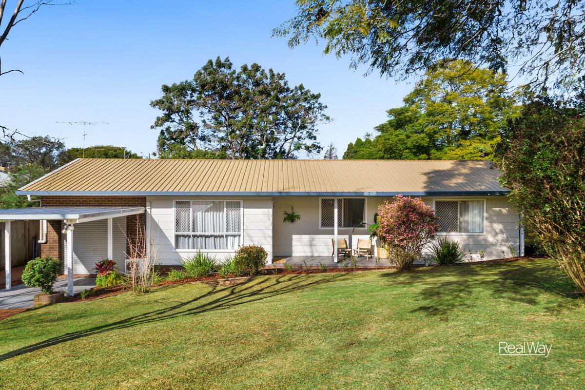 10 Maple Street, East Toowoomba QLD 4350, East Toowoomba - Thumbnail 2