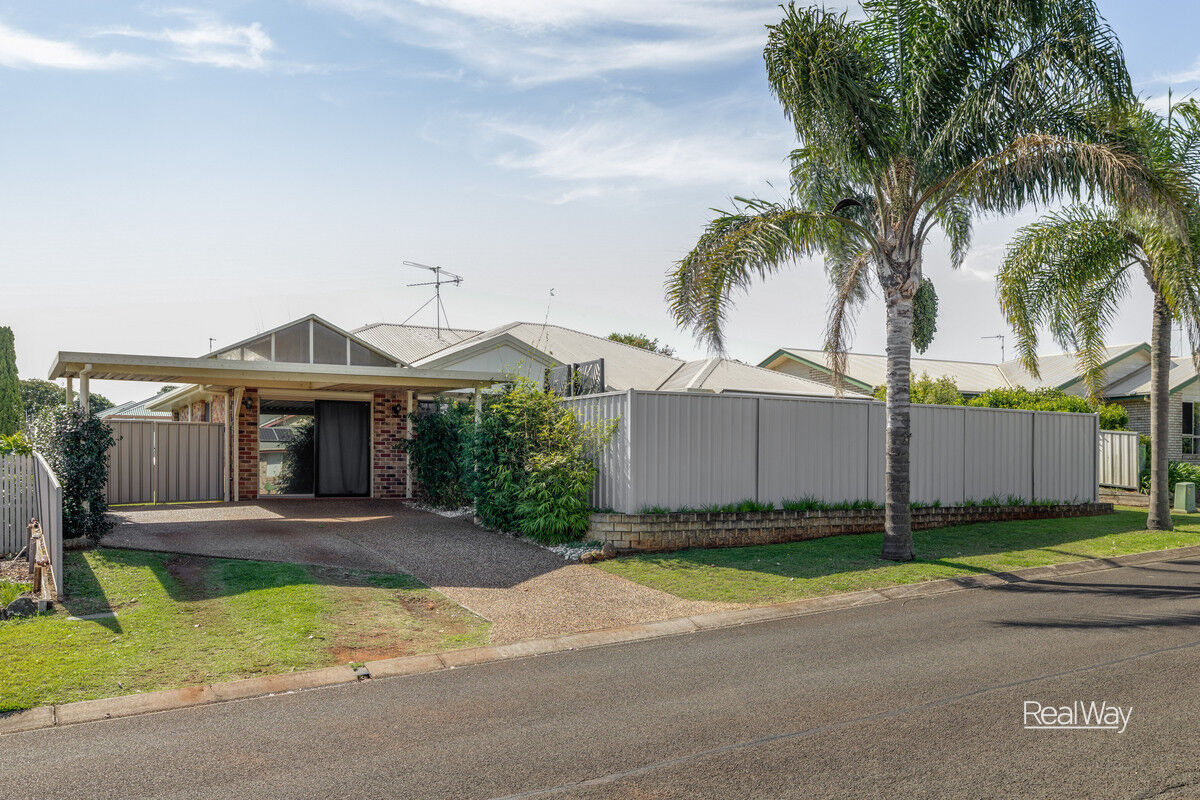9 Dalrello Court, Glenvale QLD 4350, Glenvale - Thumbnail 2