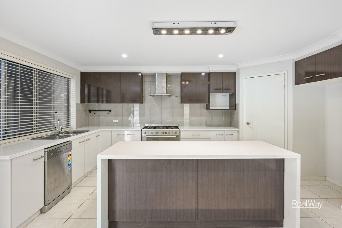 40 Carinya Drive, Hodgson Vale QLD 4352, Hodgson Vale - Thumbnail 2
