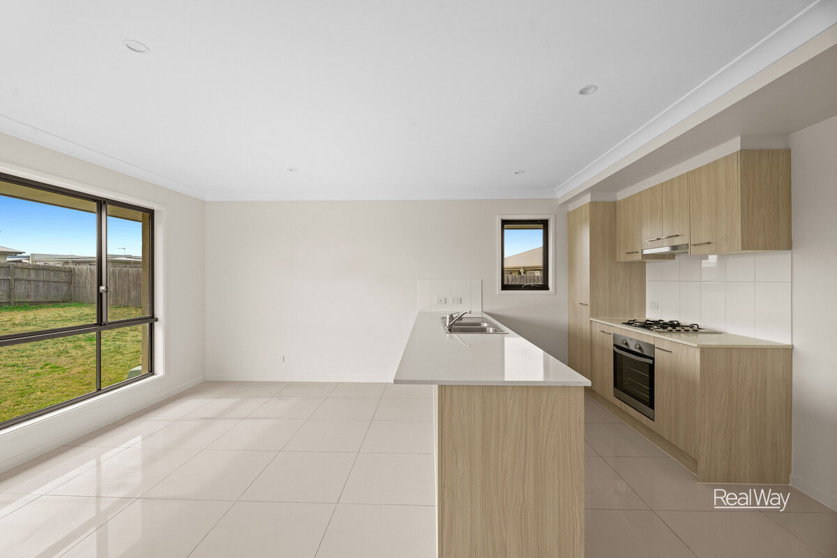 43 Tarcoola Street, Wyreema QLD 4352, Wyreema - Thumbnail 3