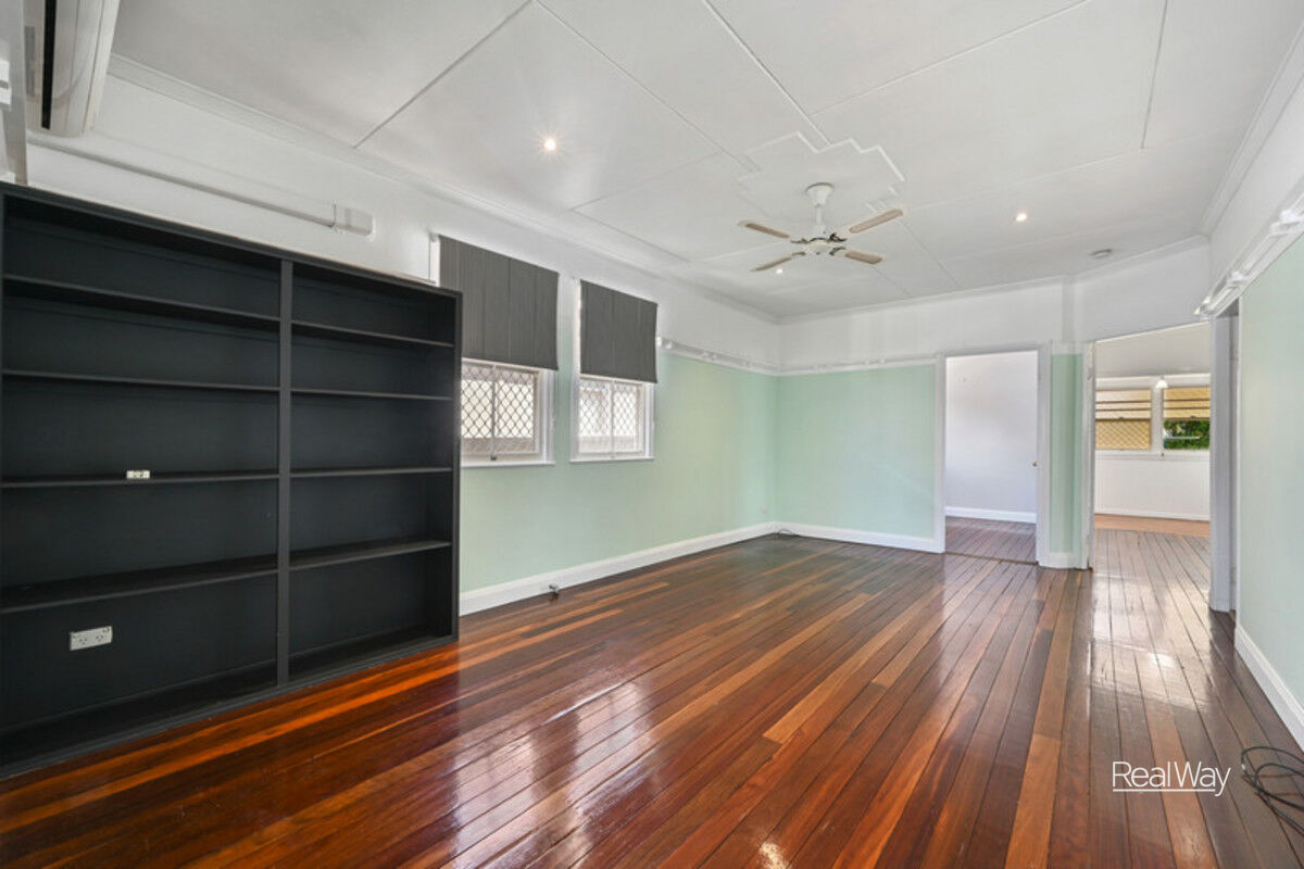 149 Holberton Street, Newtown QLD 4350, Newtown - Thumbnail 8