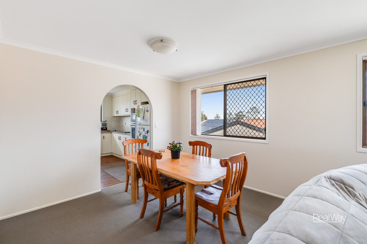 12 Risson Street, Wilsonton Heights QLD 4350, Wilsonton Heights - Thumbnail 3