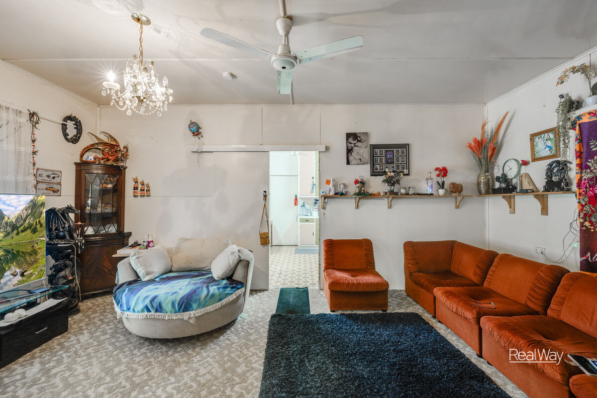 25 Hill Street, Pittsworth QLD 4356, Pittsworth - Thumbnail 4