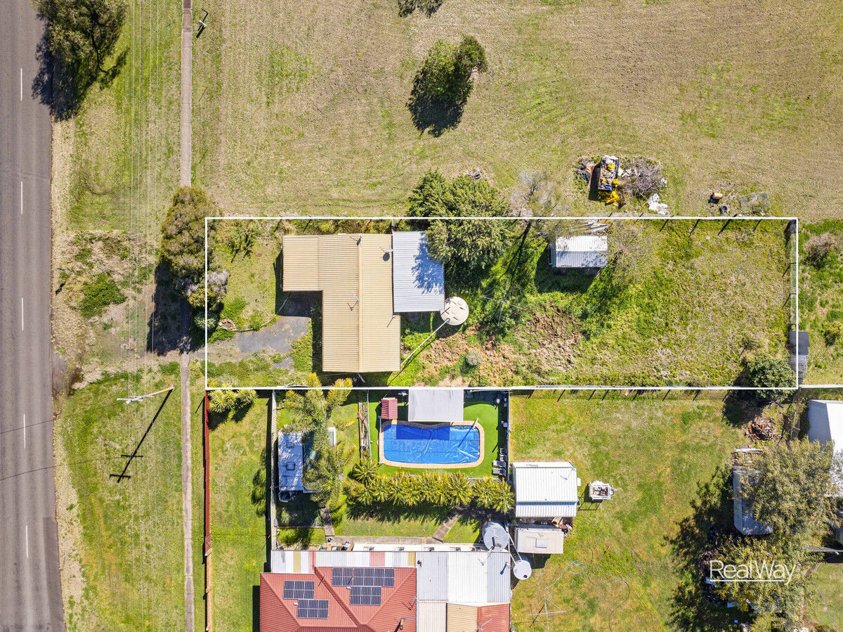 44 Mocatta Street, Goombungee QLD 4354, Goombungee - Thumbnail 2
