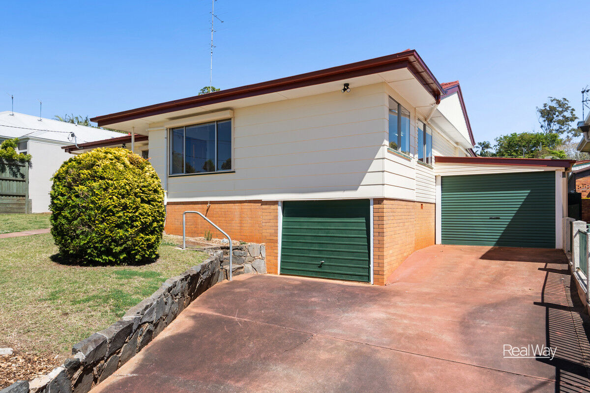 27 Hoey Street, Kearneys Spring QLD 4350, Kearneys Spring - Thumbnail 3