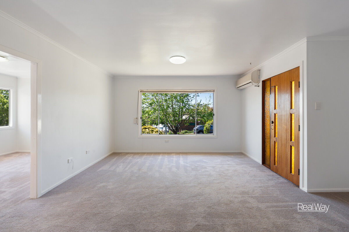 27 Hoey Street, Kearneys Spring QLD 4350, Kearneys Spring - Thumbnail 5