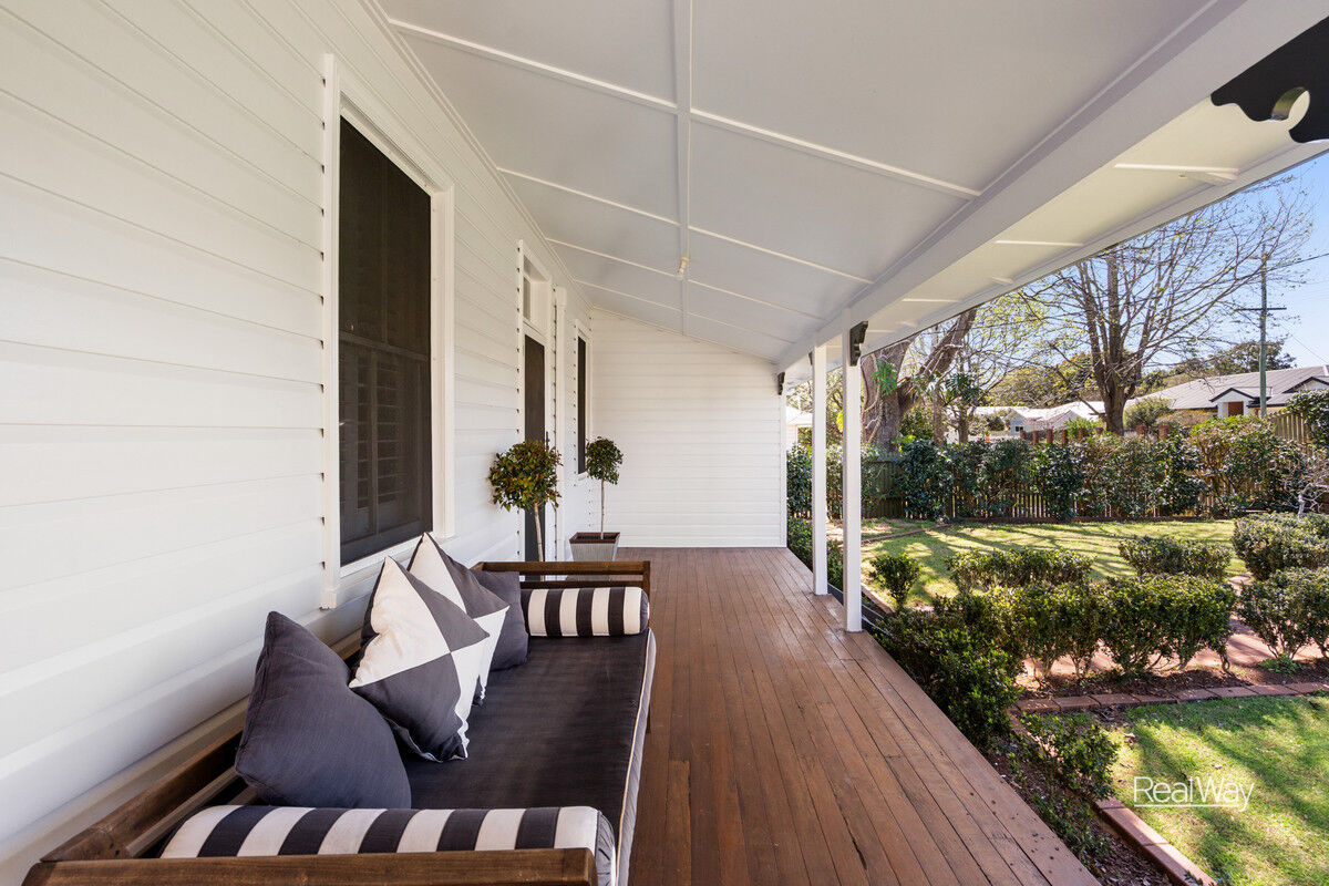 31 Curzon Street, East Toowoomba QLD 4350, East Toowoomba - Thumbnail 3