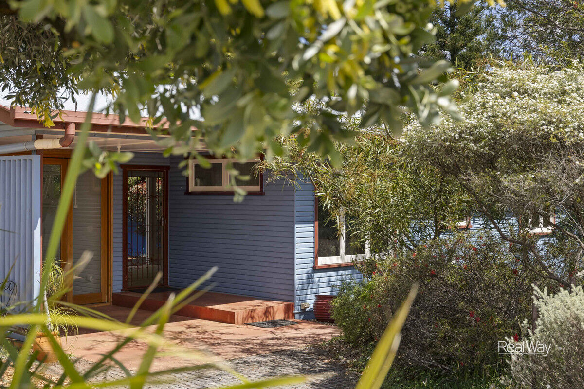 4 Mallon Street, Rangeville QLD 4350, Rangeville - Thumbnail 2