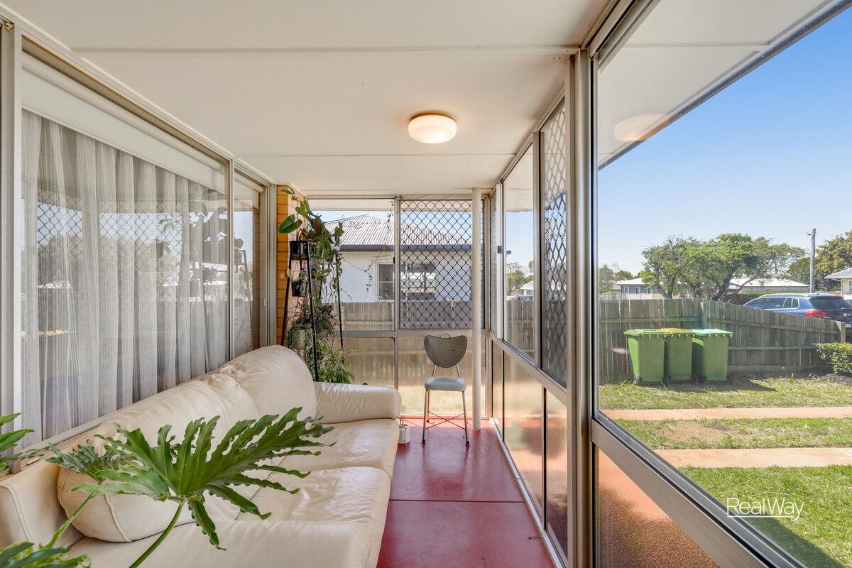 7 Rose Street, Wilsonton QLD 4350, Wilsonton - Thumbnail 2