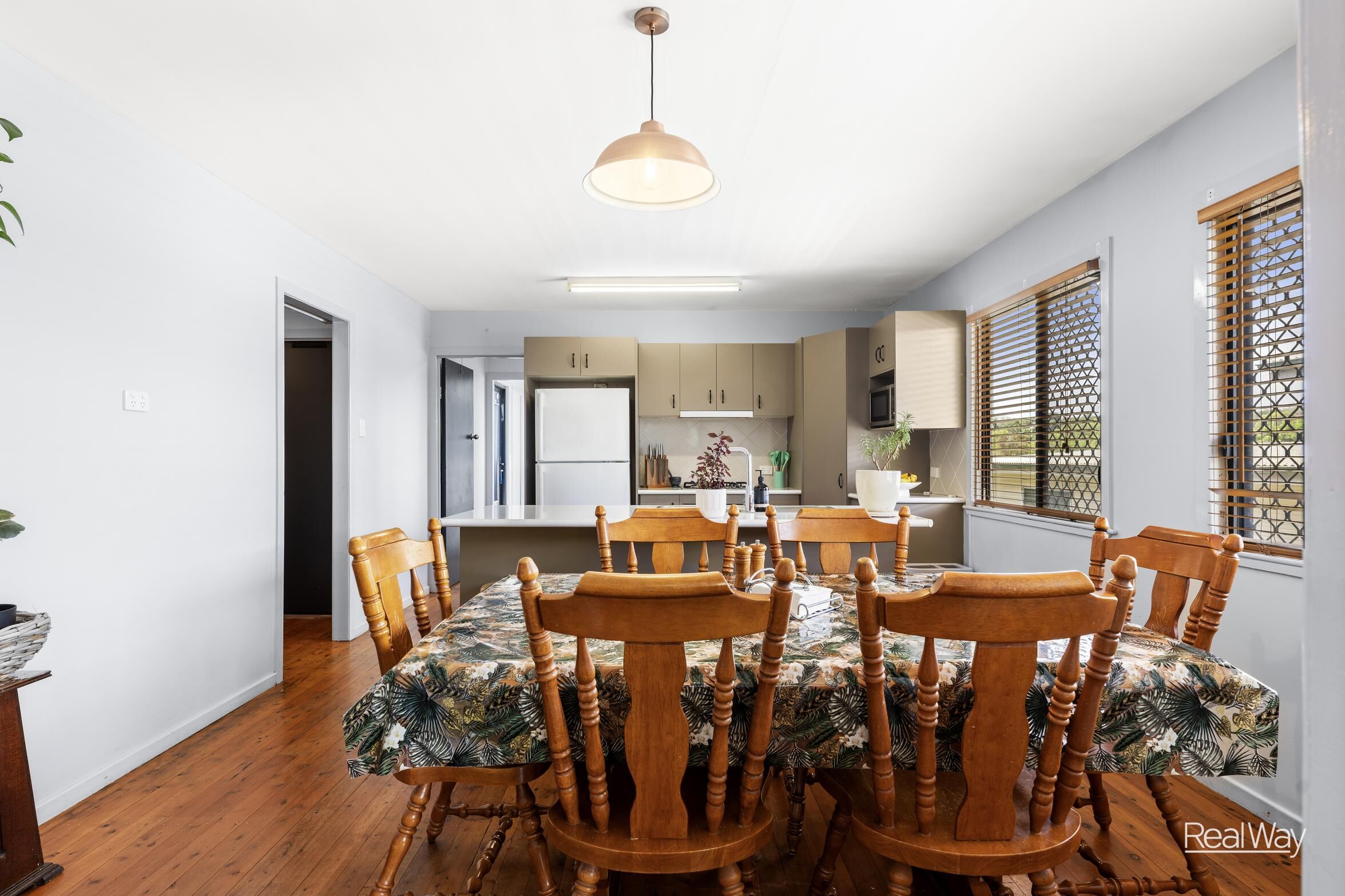 103 Perth Street, South Toowoomba QLD 4350, South Toowoomba - Thumbnail 4