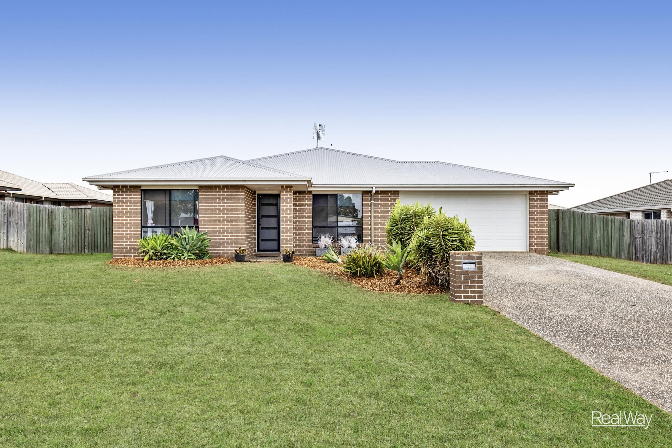 7 Fairfax Street, Cambooya QLD 4358, Cambooya - Thumbnail 2