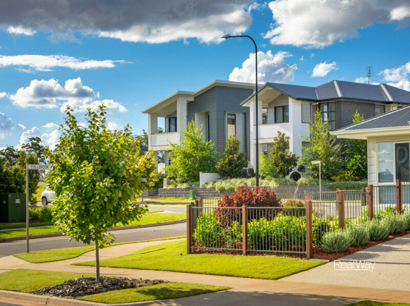 44 McBurnie Avenue, Highfields QLD 4352, Highfields - Thumbnail 4