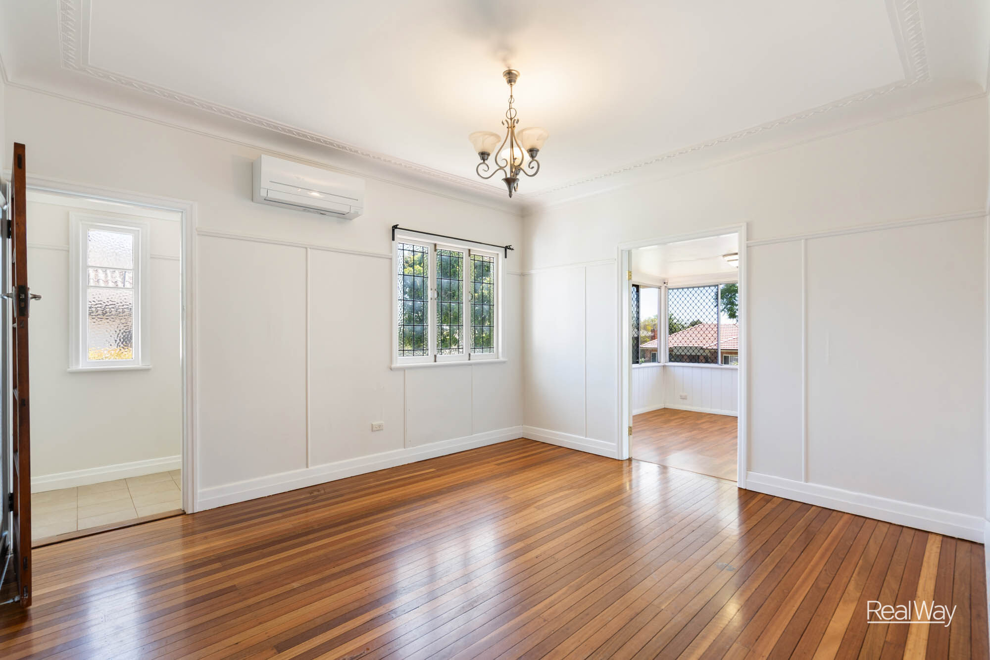 25 Lloyd Street, Harristown QLD 4350, Harristown - Thumbnail 3