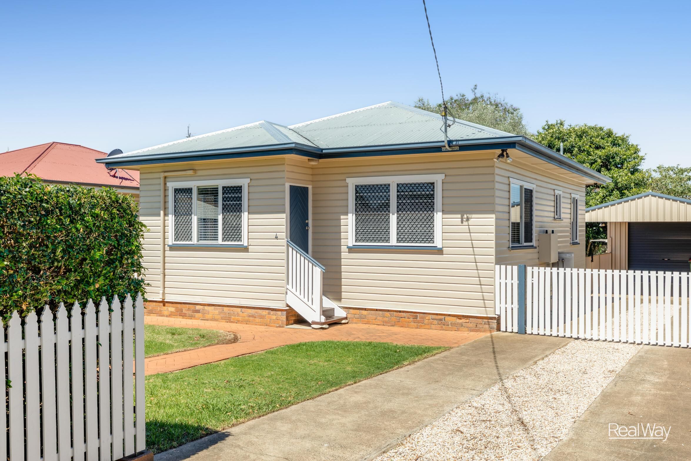 4 Newmarket Street, Newtown QLD 4350, Newtown - Thumbnail 3