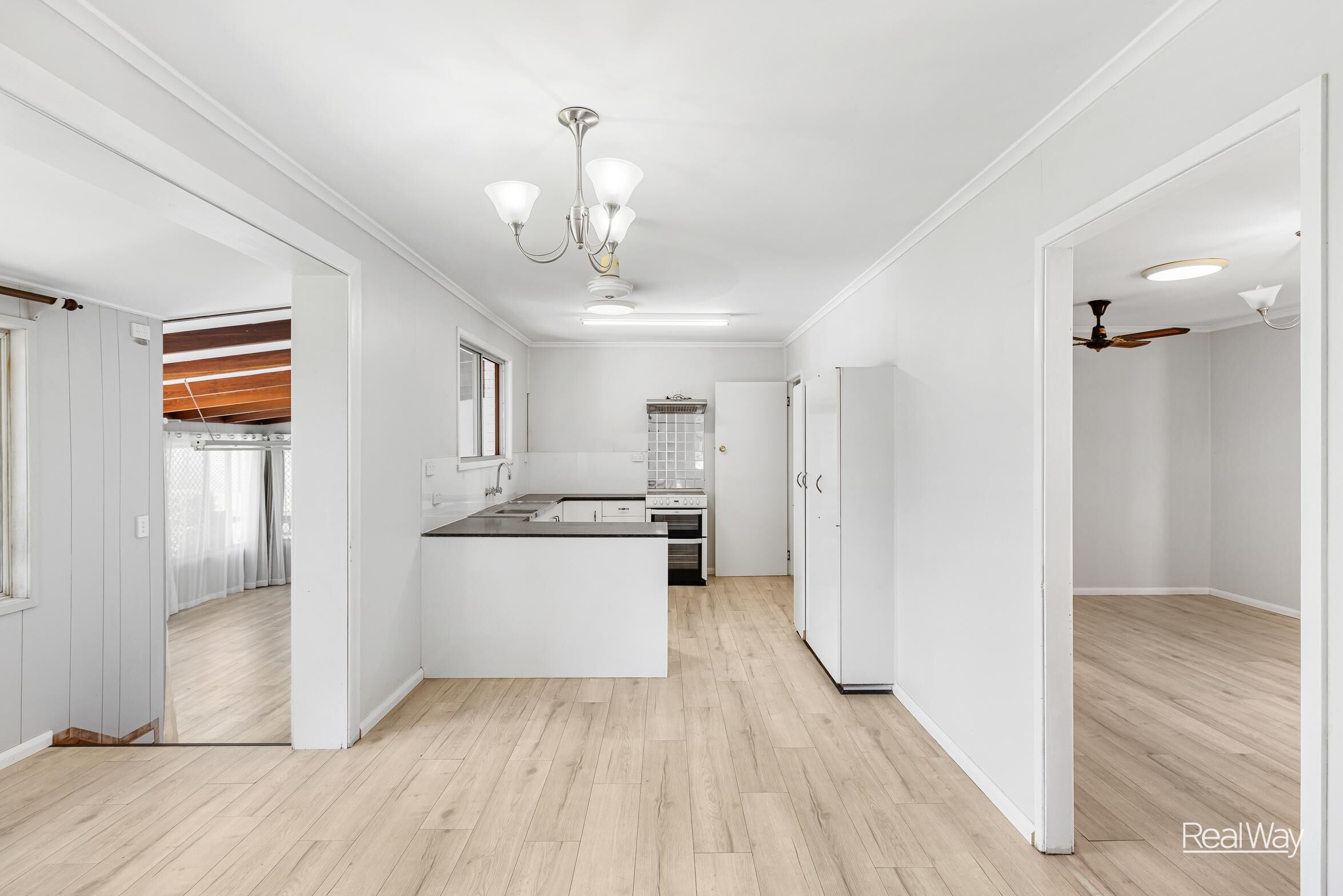 31 Knockator Crescent, Centenary Heights QLD 4350, Centenary Heights - Thumbnail 4