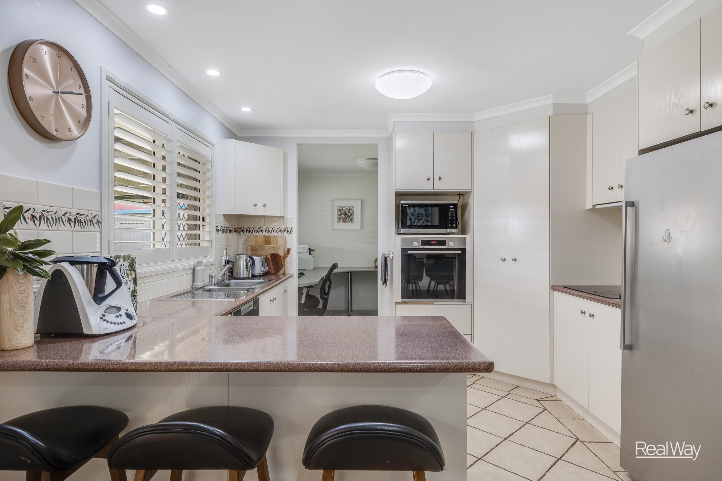 7 Mengel Court, Middle Ridge QLD 4350, Middle Ridge - Thumbnail 3