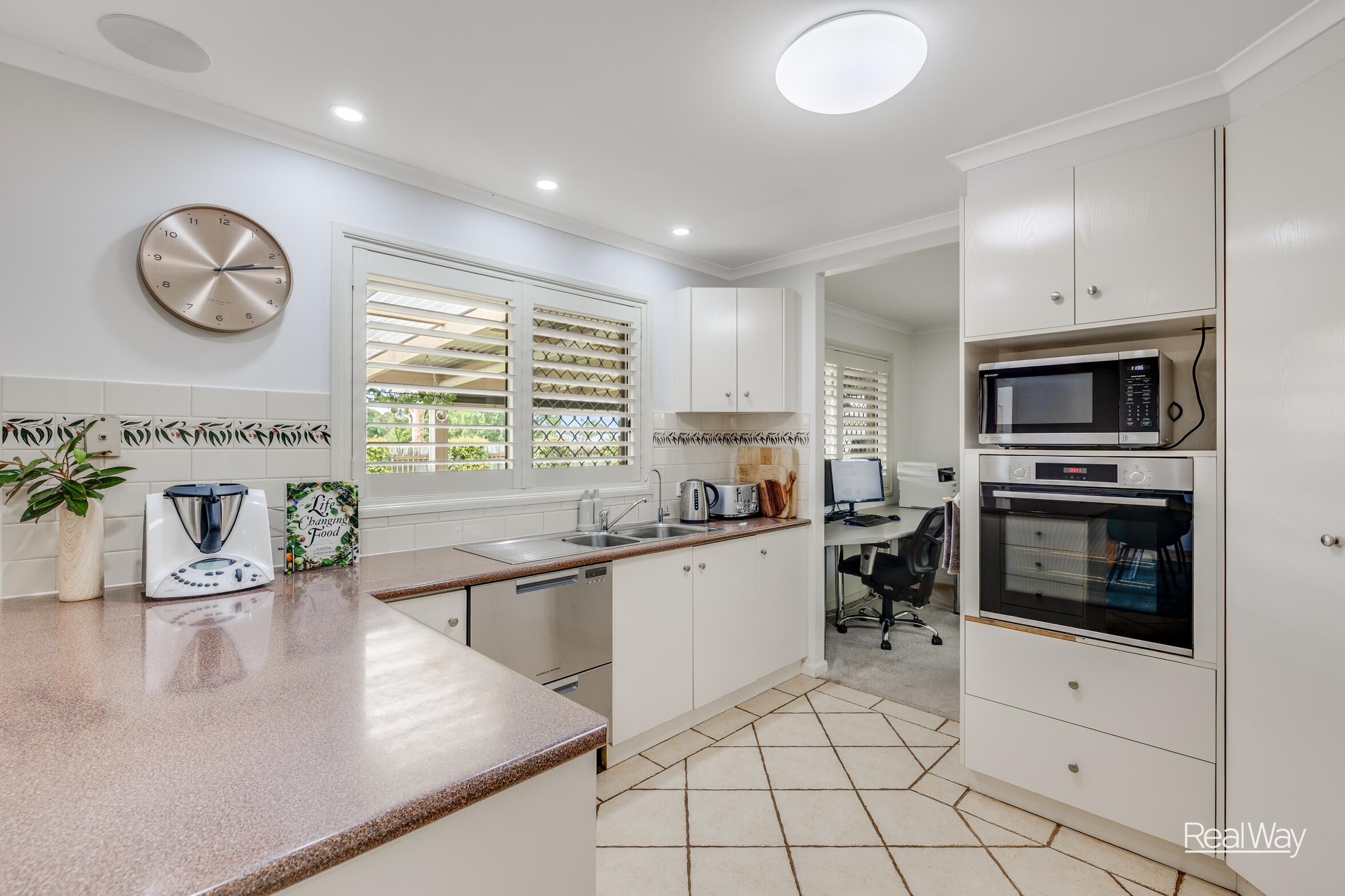 7 Mengel Court, Middle Ridge QLD 4350, Middle Ridge - Thumbnail 5