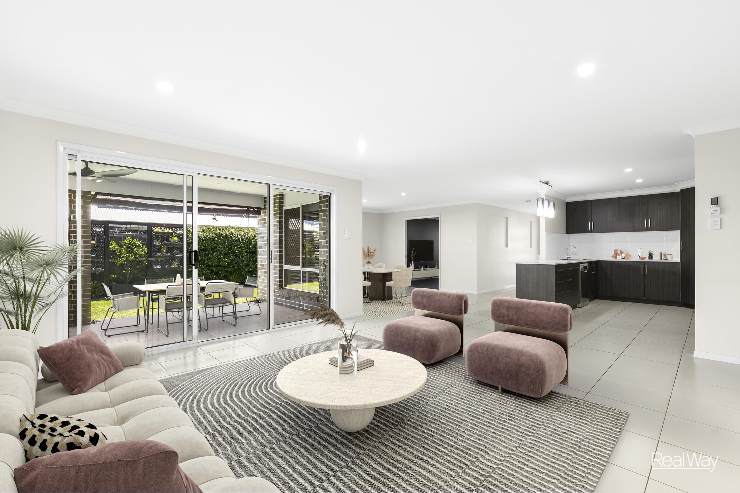 19 Brimblecombe Drive, Middle Ridge QLD 4350, Middle Ridge - Thumbnail 4