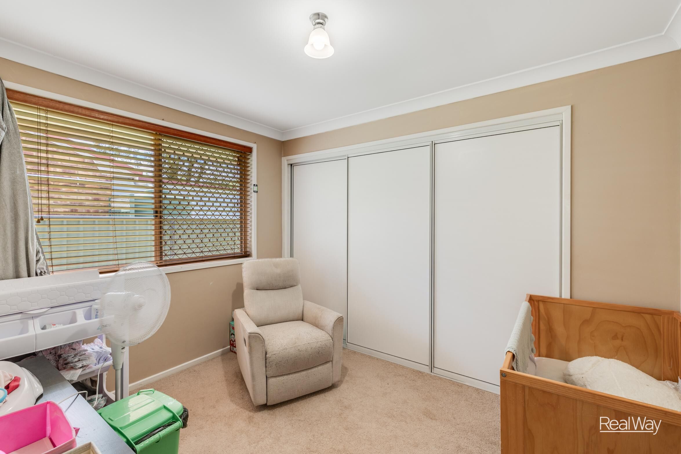 98 Hursley Road, Newtown QLD 4350, Newtown - Thumbnail 6