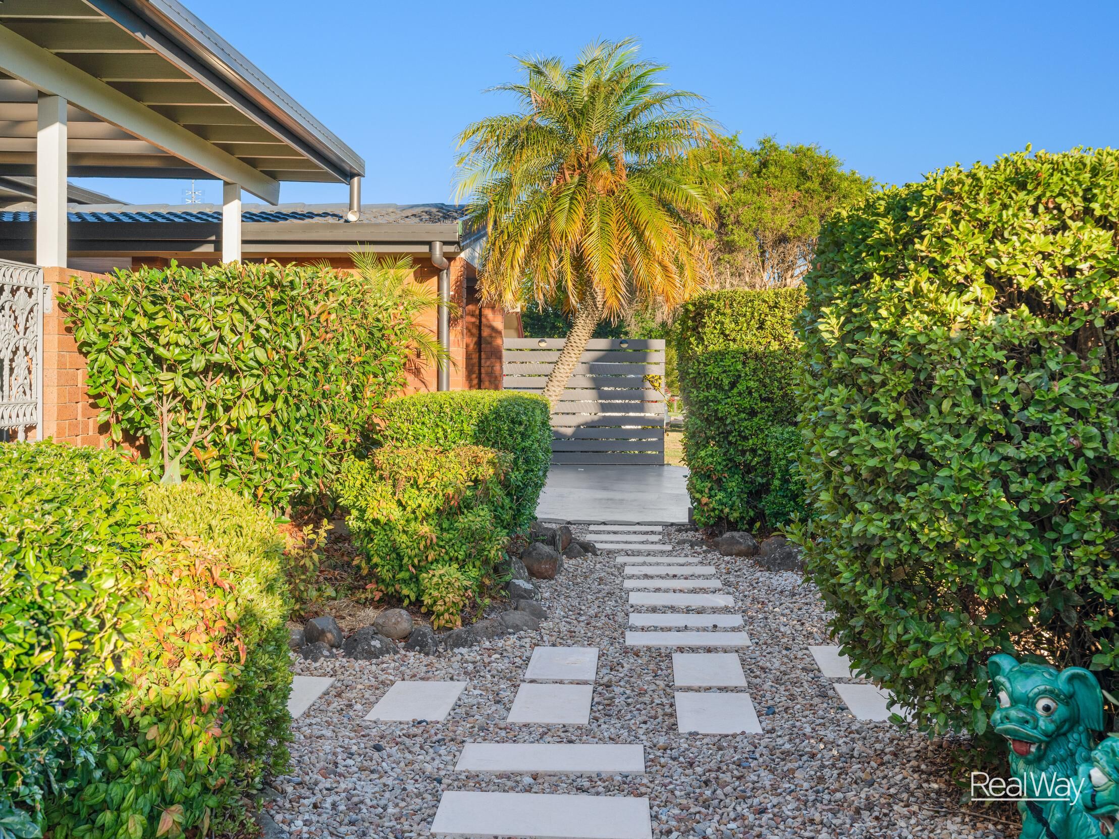 5 Nugent Crescent, Wilsonton QLD 4350, Wilsonton - Thumbnail 2
