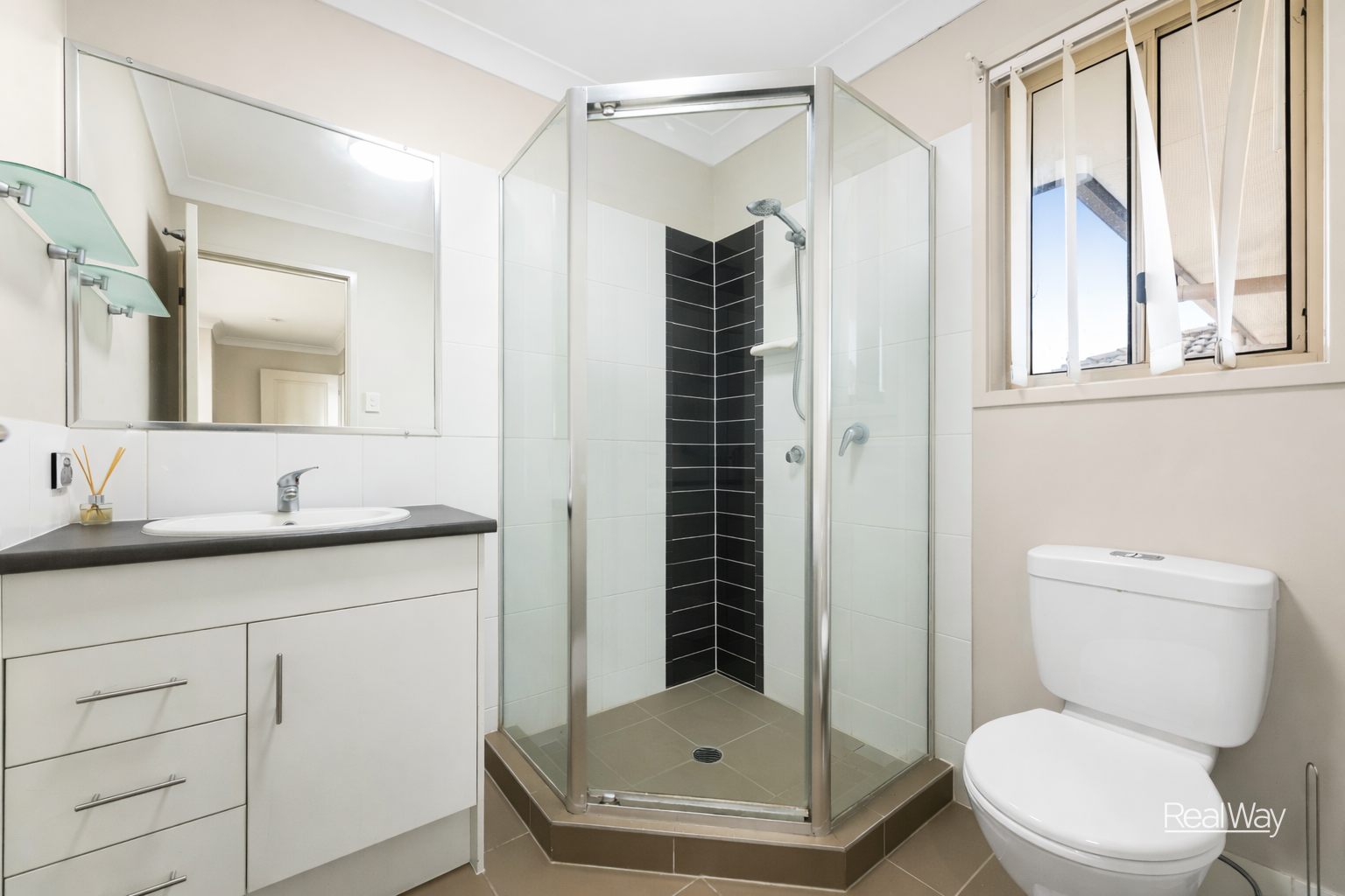5 Fairfax Street, Cambooya QLD 4358, Cambooya - Thumbnail 6