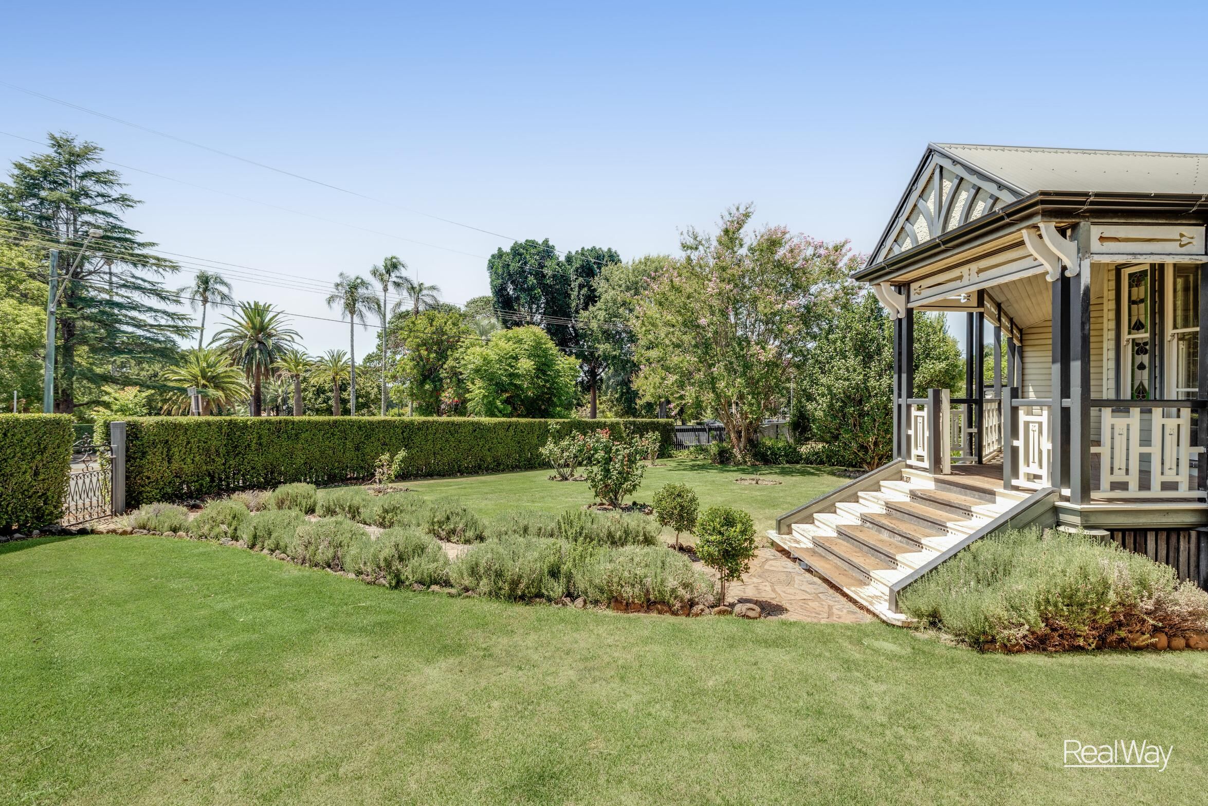 133 West Street, Newtown QLD 4350, Newtown - Thumbnail 3