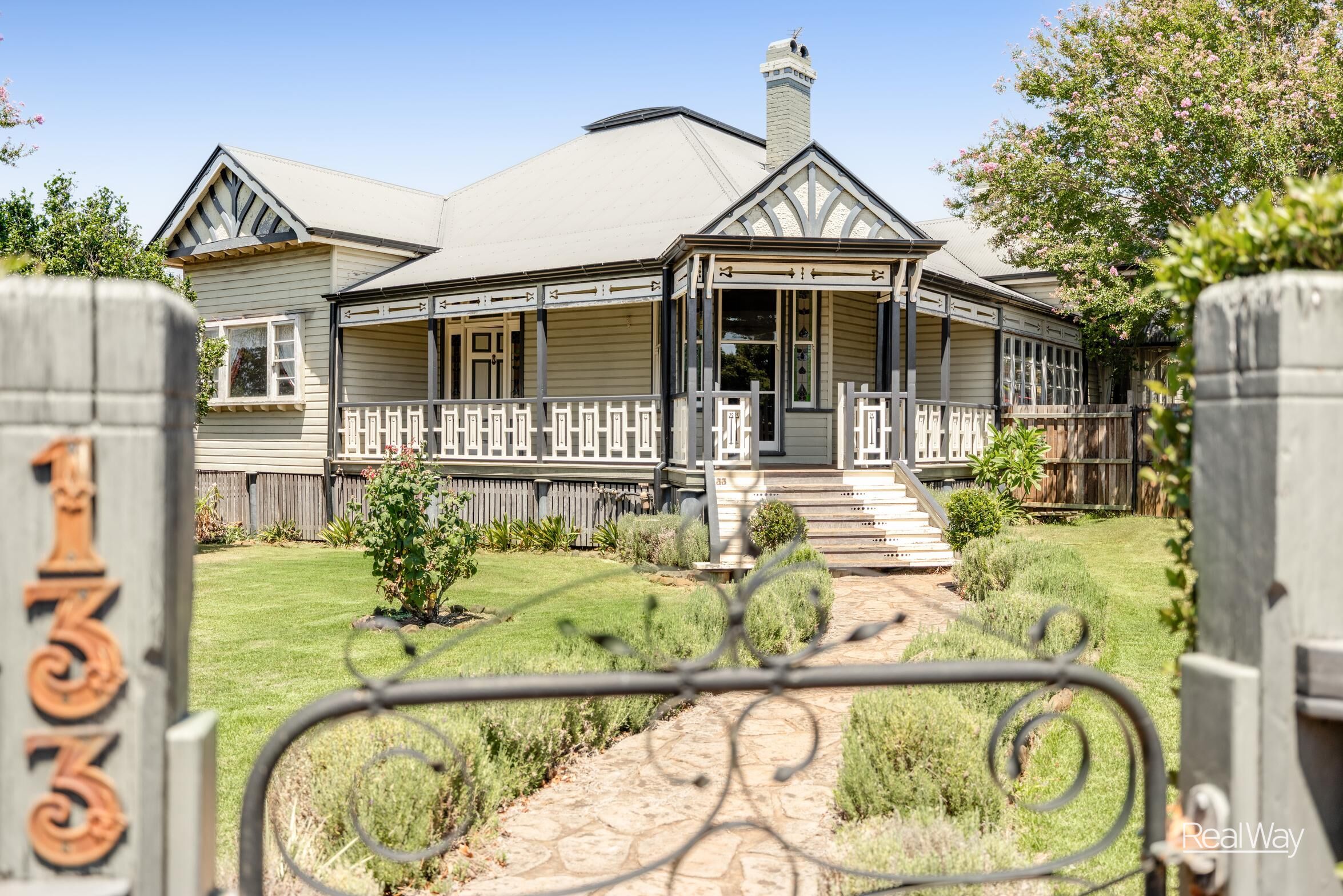 133 West Street, Newtown QLD 4350, Newtown - Thumbnail 2