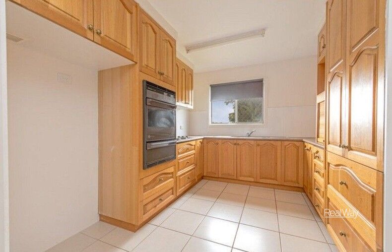 4 Hope Street, Newtown QLD 4350, Newtown - Thumbnail 2
