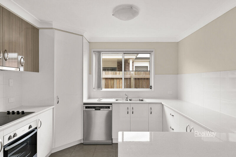 34 Sanctuary Drive, Cranley QLD 4350, Cranley - Thumbnail 6