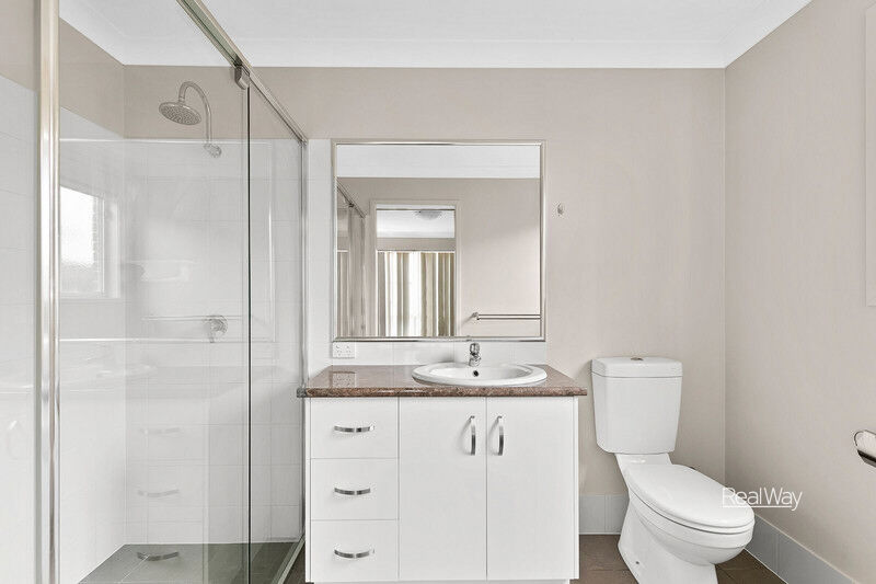 34 Sanctuary Drive, Cranley QLD 4350, Cranley - Thumbnail 4