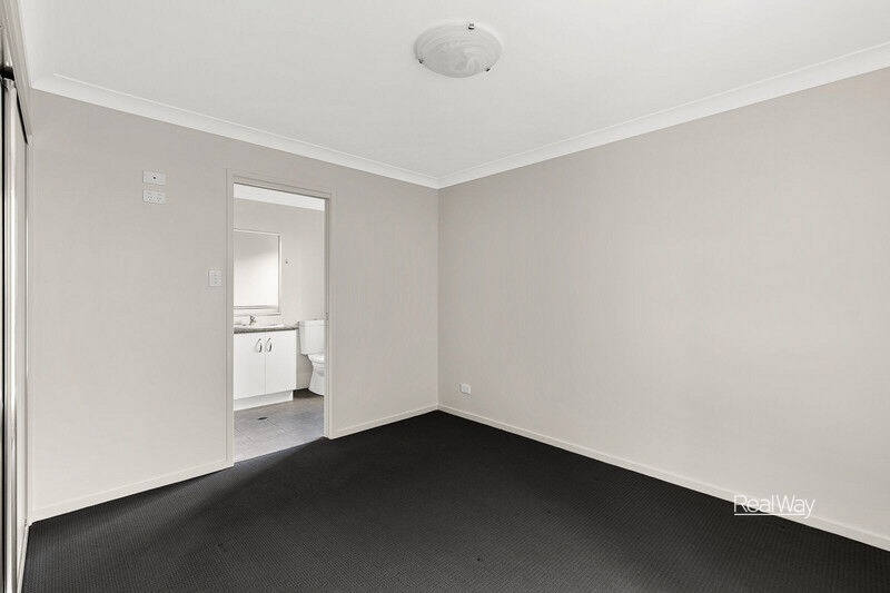 34 Sanctuary Drive, Cranley QLD 4350, Cranley - Thumbnail 3