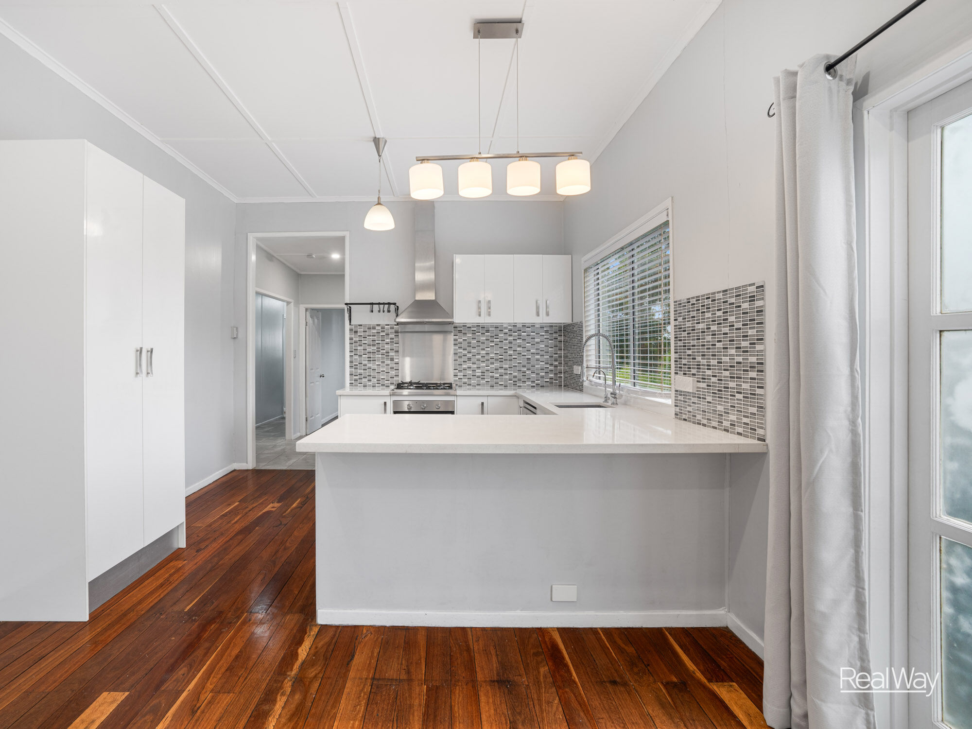 29 Mary Street, Mount Lofty QLD 4350, Mount Lofty - Thumbnail 2