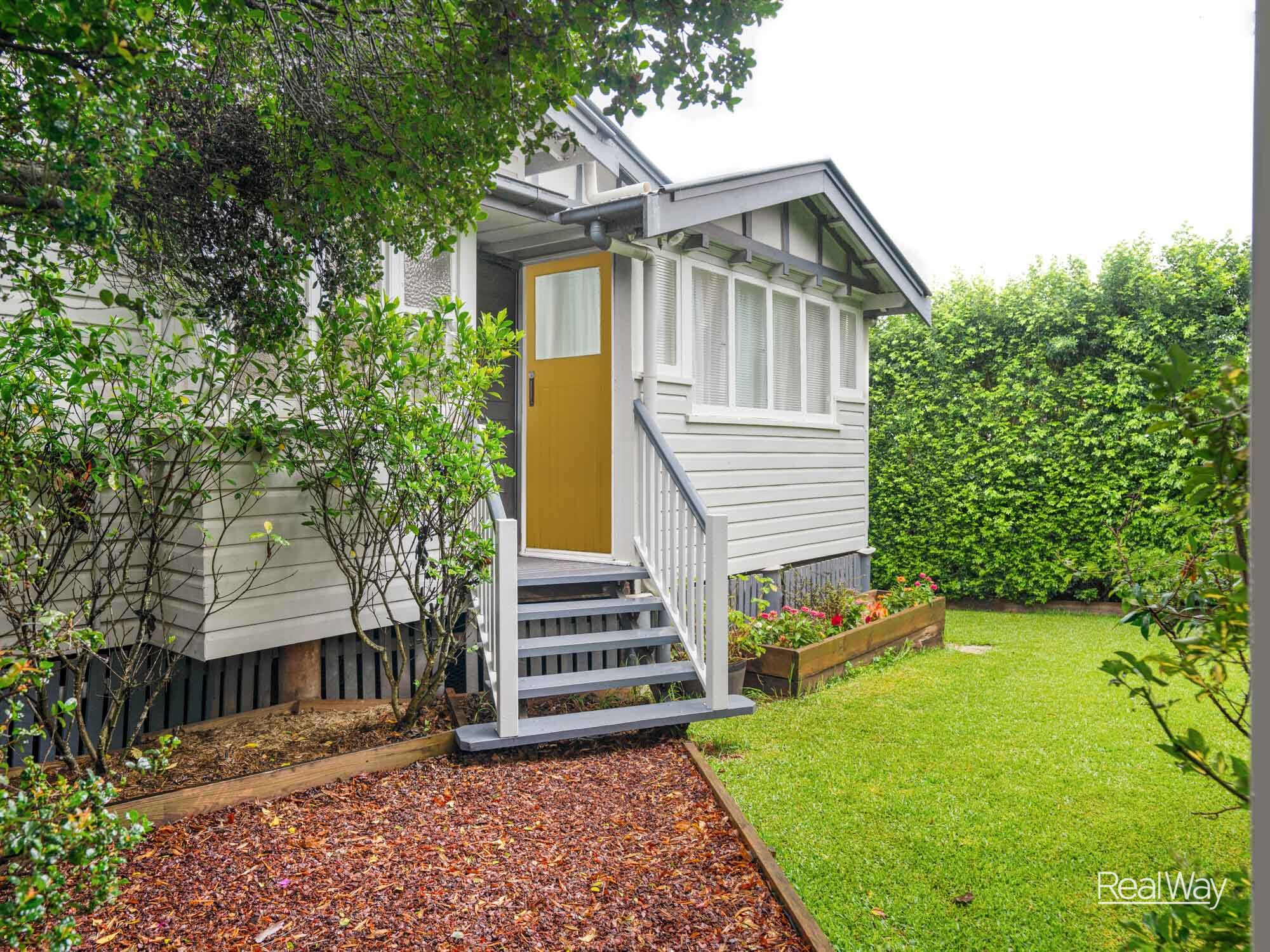 29 Mary Street, Mount Lofty QLD 4350, Mount Lofty - Thumbnail 3