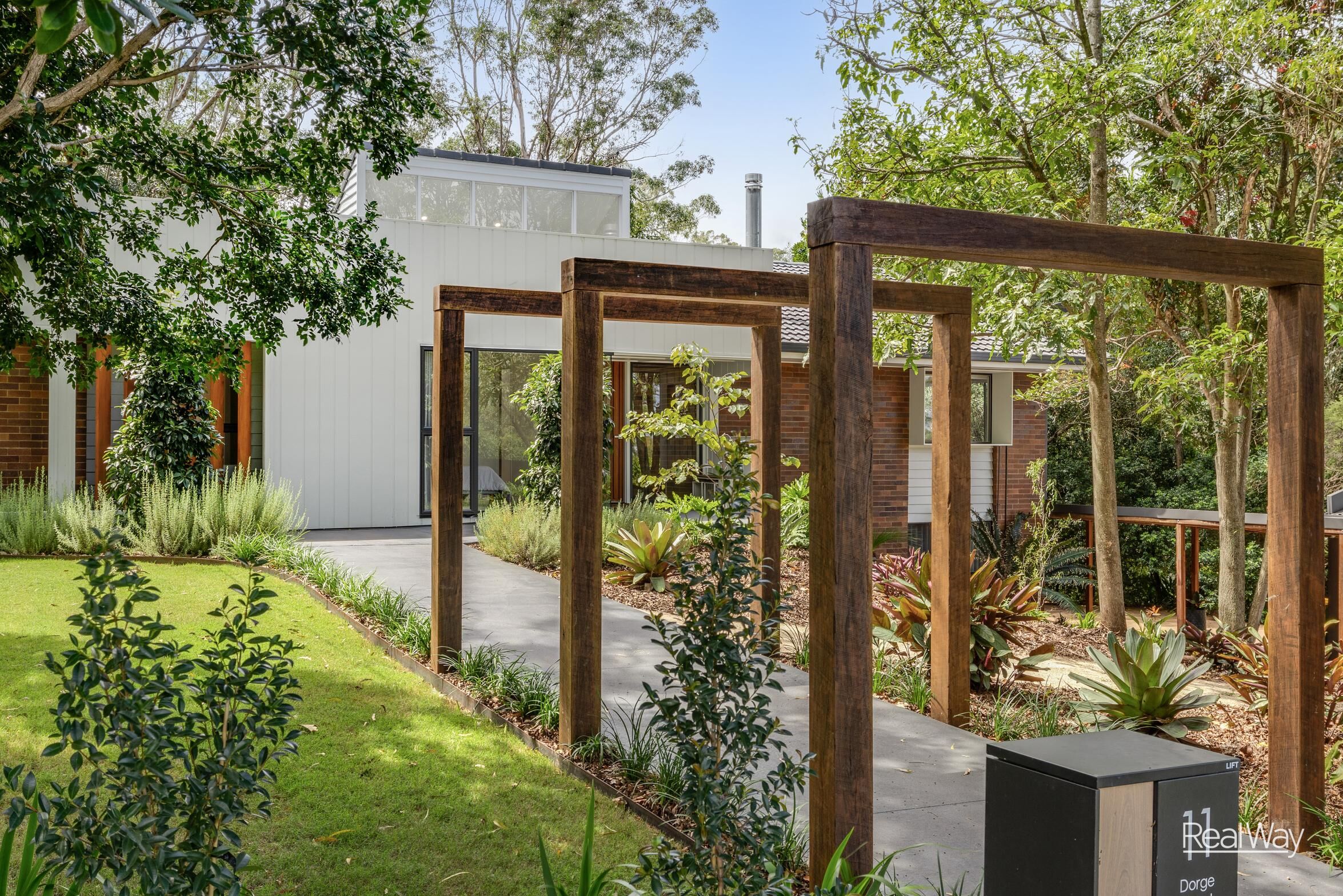 11 Dorge Street, Middle Ridge QLD 4350, Middle Ridge - Thumbnail 3