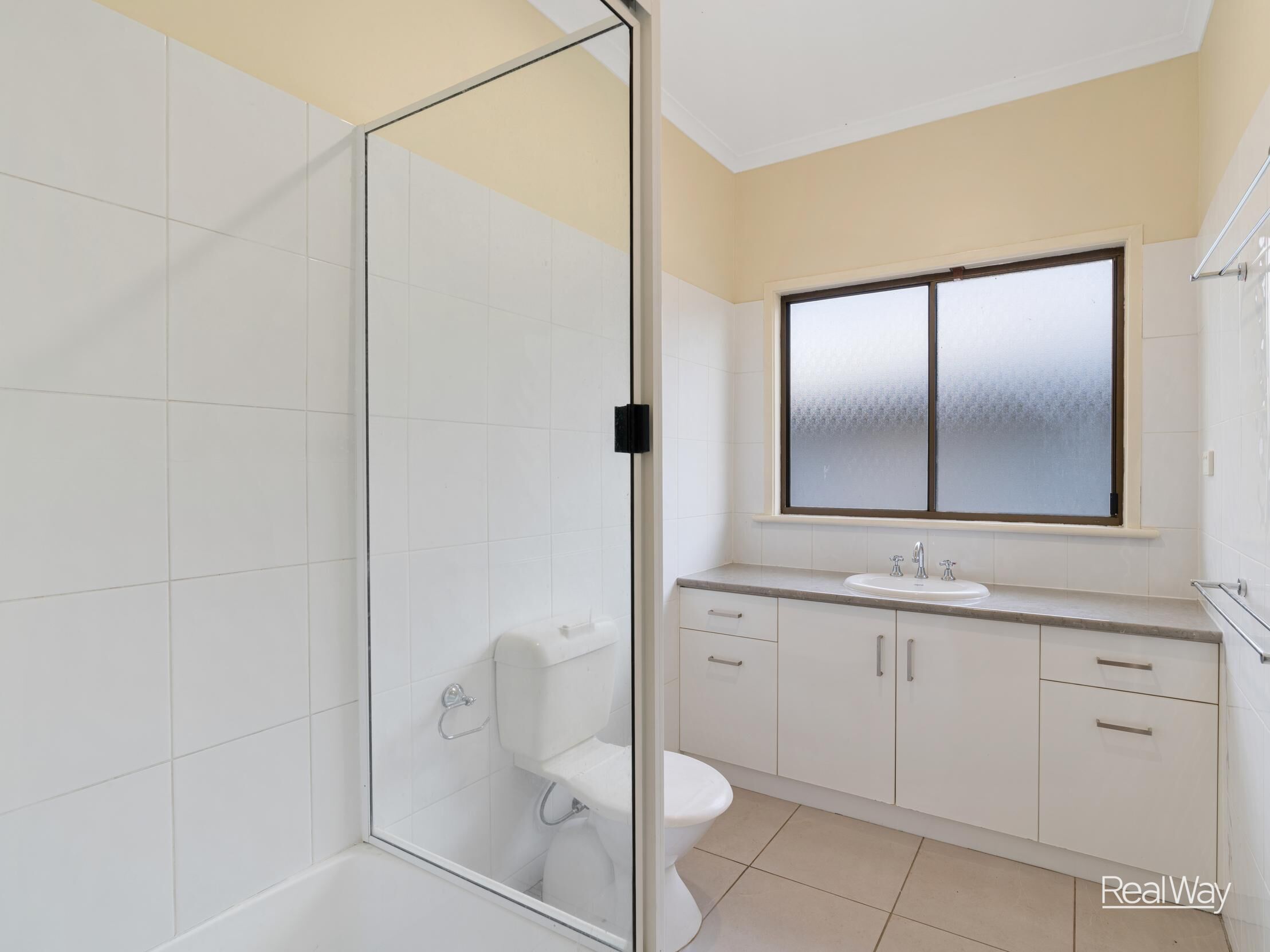 92A Curzon Street, East Toowoomba QLD 4350, East Toowoomba - Thumbnail 5