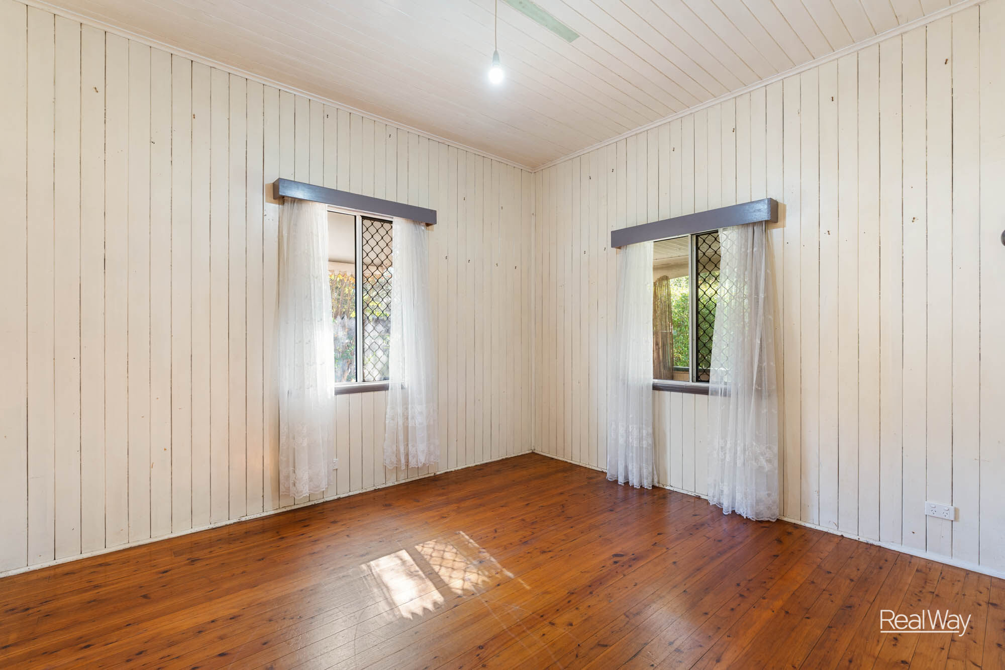 1 Cook Street, North Toowoomba QLD 4350, North Toowoomba - Thumbnail 7