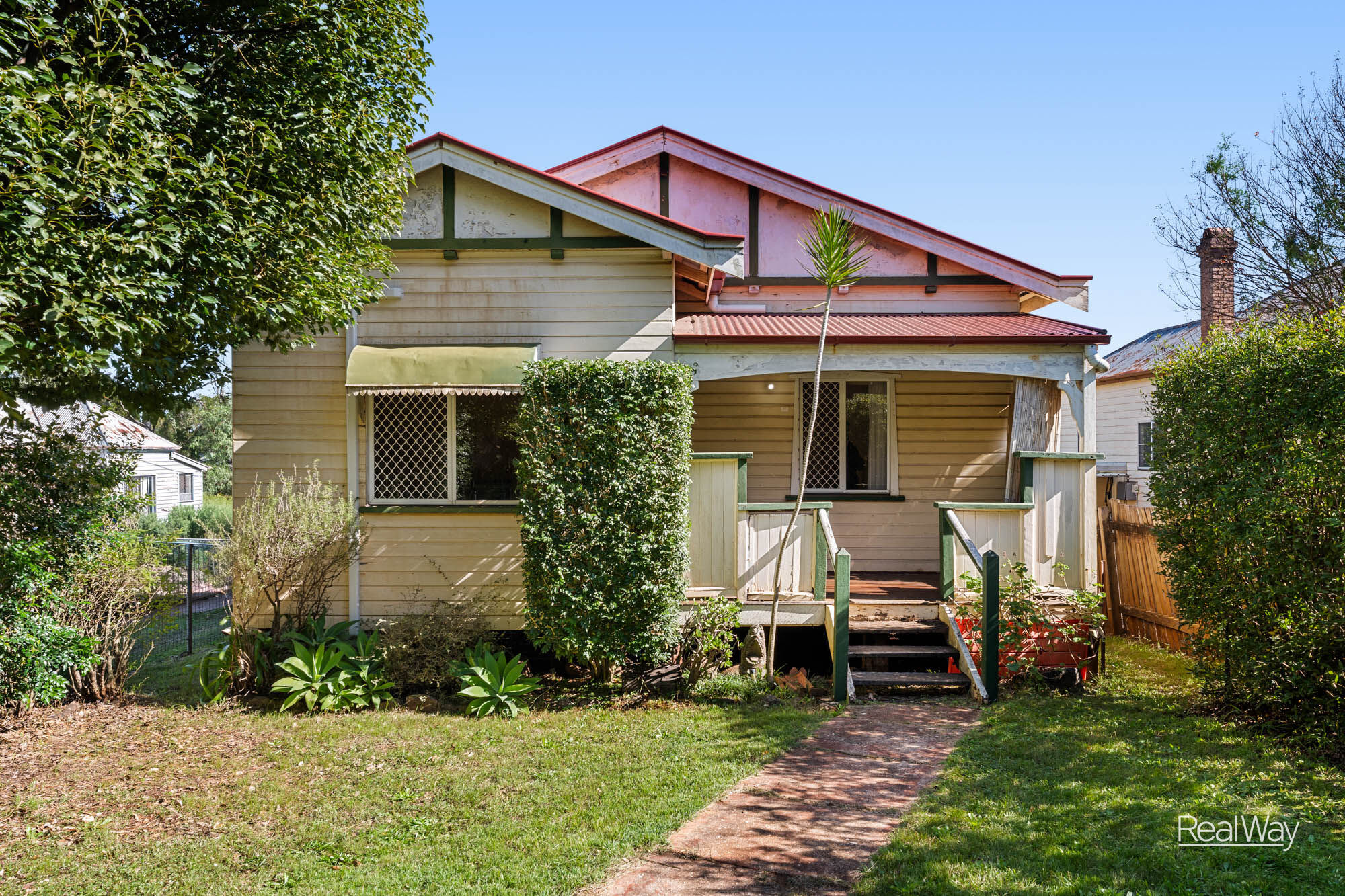 1 Cook Street, North Toowoomba QLD 4350, North Toowoomba - Thumbnail 2