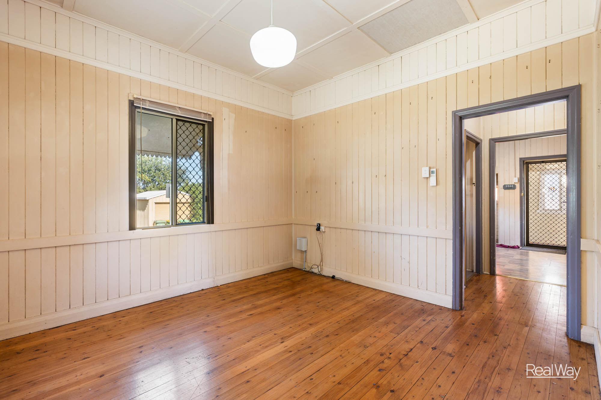 1 Cook Street, North Toowoomba QLD 4350, North Toowoomba - Thumbnail 4